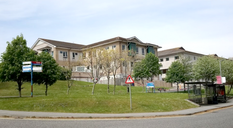 PharmaTRAC Hospital NHS Royal Cornwall
